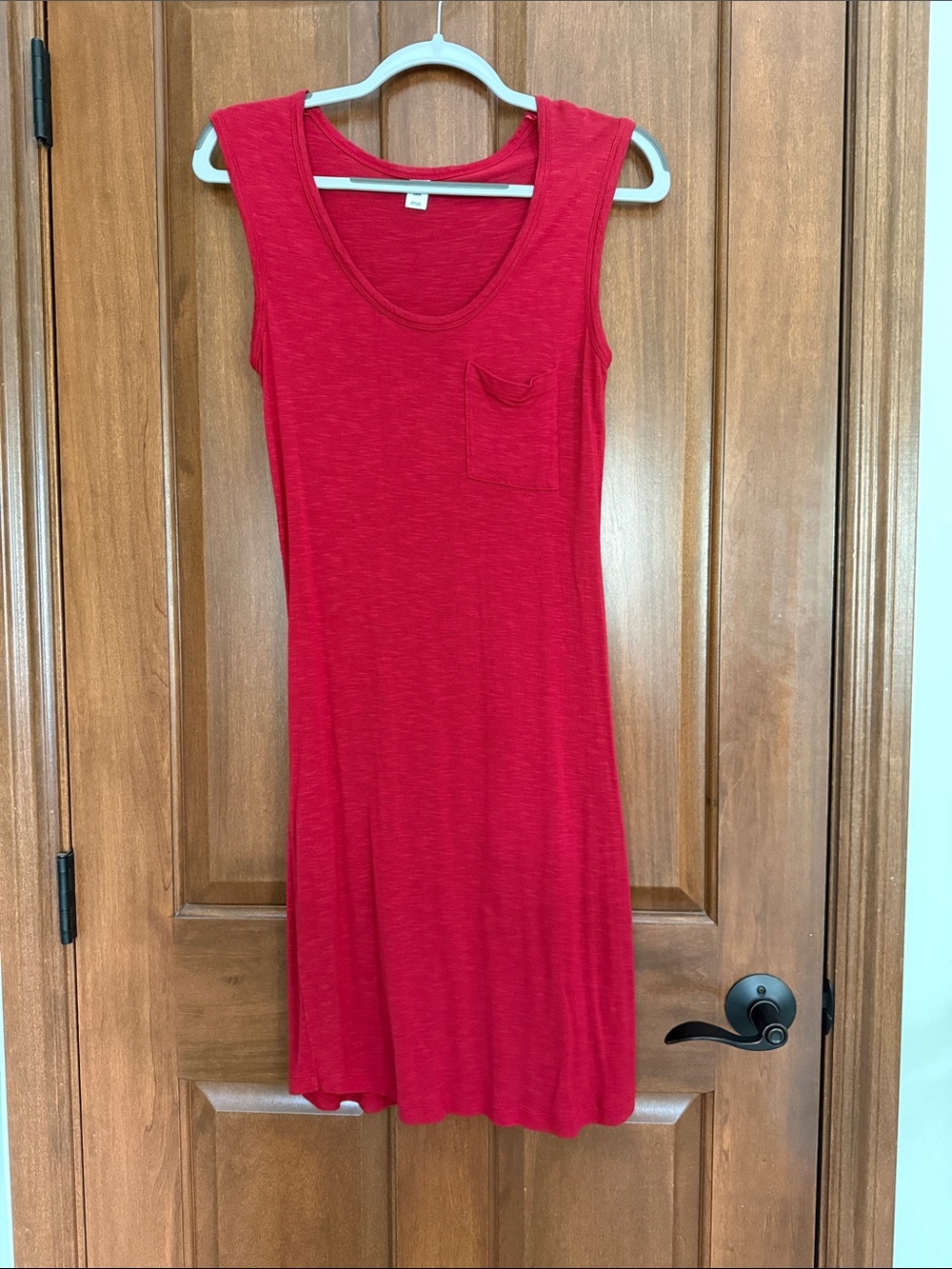 Old Navy Red Sleeveless Scoop Neck Pocket Dress